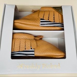 NEW Freshly Picked Moccasins (4)